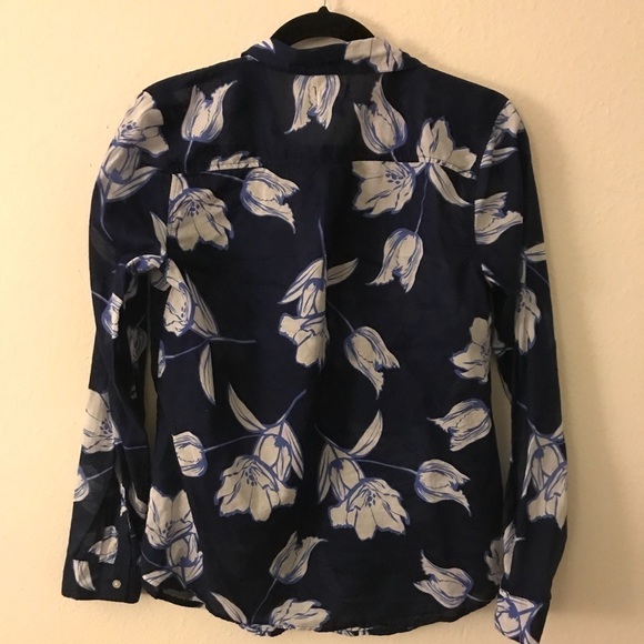 *** Floral Button Down - Picture 2 of 3